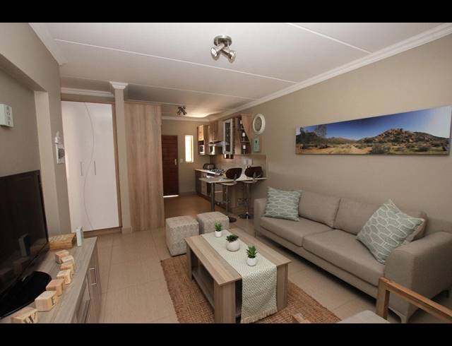 2 BEDROOM TOWNHOUSE FOR SALE IN ANDEON